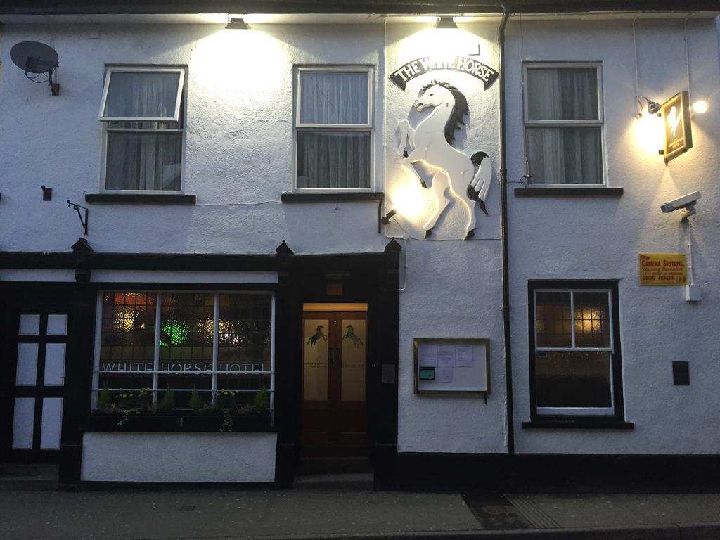 Hotel White Horse Builth Wells Exterior foto
